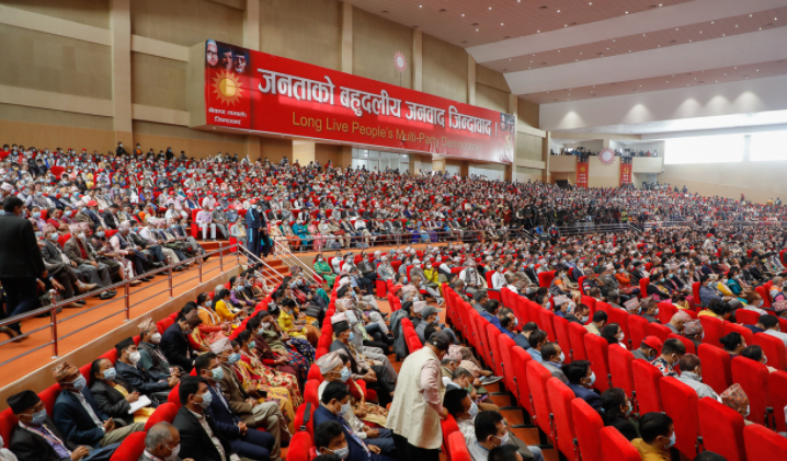 एमाले विधान महाधिवेशनमा ३ दस्तावेजमाथि समूहगत छलफल हुँदै