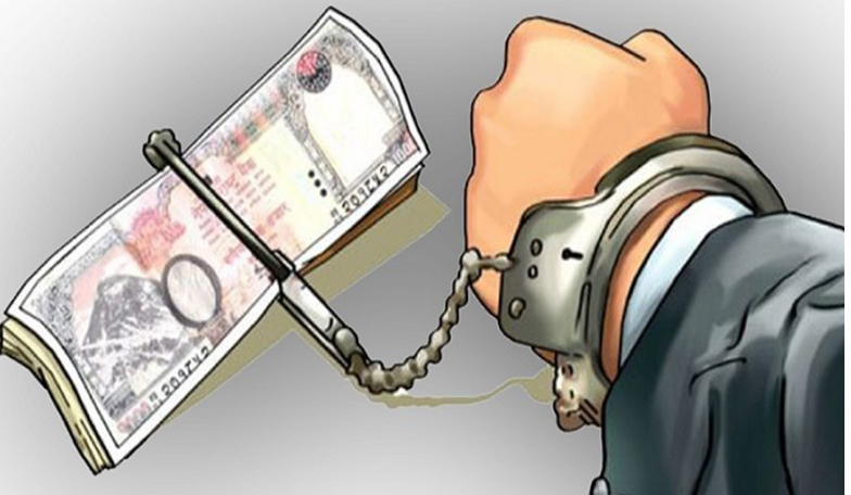 ८ लाख २१ हजार घुस लिएको आरोपमा पक्राउ परेका छन् ।
